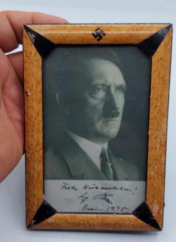 Adolf hitler Third Reich Fuhrer photo swastika war period frame original signed signature dedicace ah photo