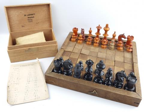 waffen SS ss-lazaret berlin check game in wooden box, marked boardgame war game