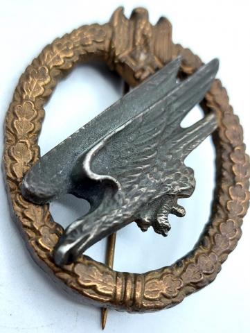 WW2 German Nazi Luftwaffe Paratroopers badge medal award unmarked by Assmann