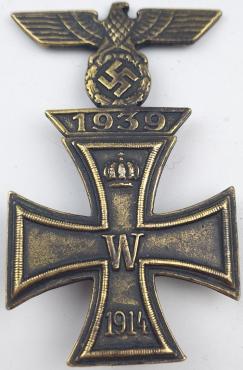 WWI GERMAN IRON CROSS WITH 1939 WW2 SPANGE medal award